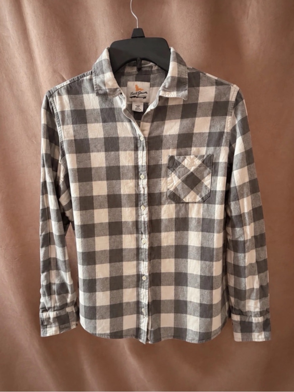 Field & Stream Gray and White Check Plaid Button-Down